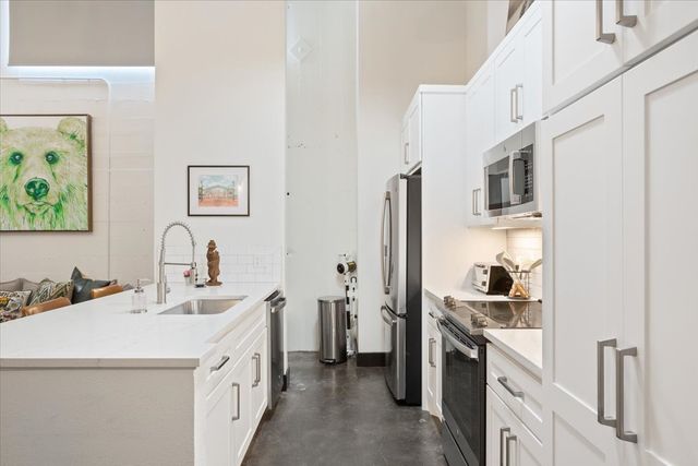 219 S 4th Street 106, Waco, TX 76701