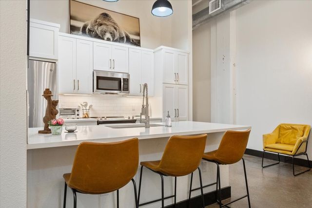 219 S 4th Street 106, Waco, TX 76701