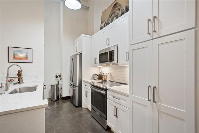 219 S 4th Street 106, Waco, TX 76701