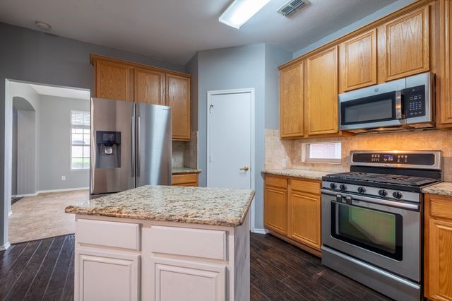 1700 Yosemite Drive, Lewisville, TX 75077