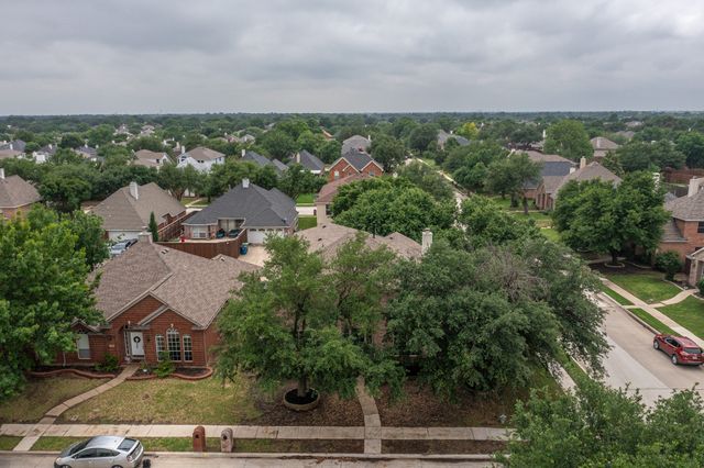 1700 Yosemite Drive, Lewisville, TX 75077