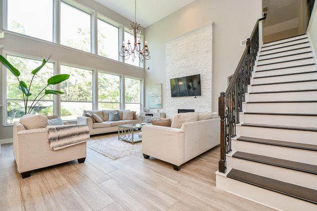 14103 Sherburn Manor Drive, Cypress, TX 77429