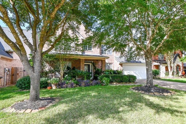 14103 Sherburn Manor Drive, Cypress, TX 77429