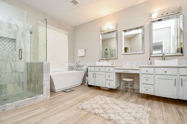 14103 Sherburn Manor Drive, Cypress, TX 77429