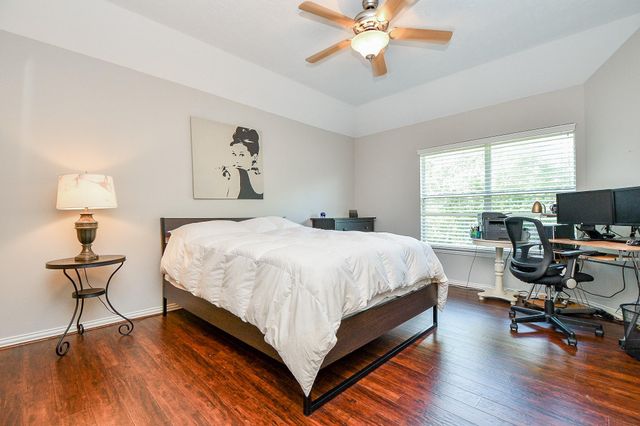 14103 Sherburn Manor Drive, Cypress, TX 77429