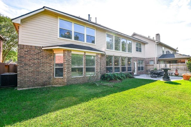 14103 Sherburn Manor Drive, Cypress, TX 77429