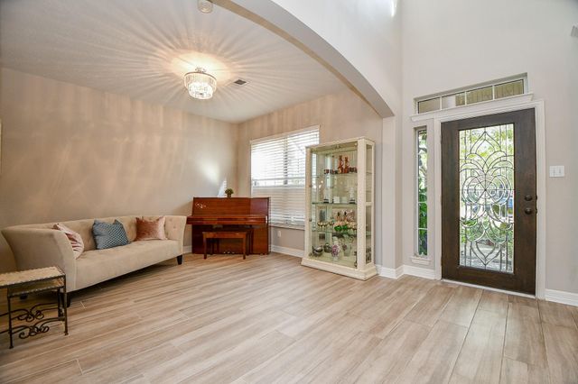 14103 Sherburn Manor Drive, Cypress, TX 77429