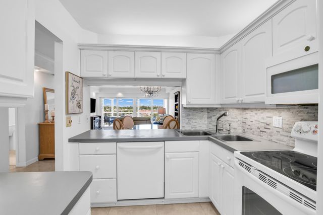 410 N FEDERAL Highway N 616, Deerfield Beach, FL 33441