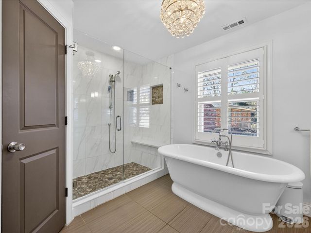 3501 Windsor Drive, Charlotte, NC 28209