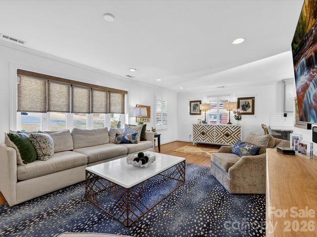 3501 Windsor Drive, Charlotte, NC 28209