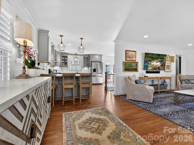 3501 Windsor Drive, Charlotte, NC 28209