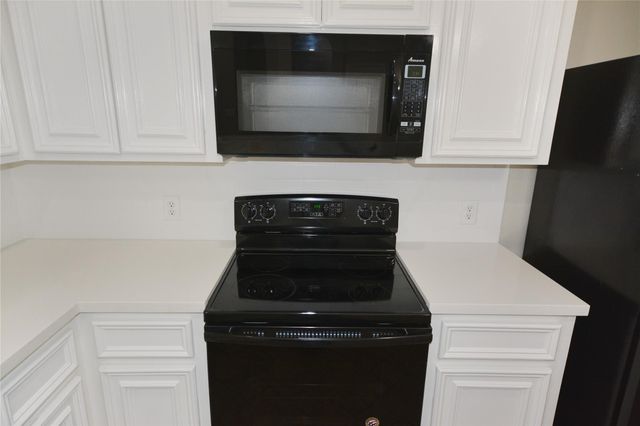 21614 Brookchase Loop, Cypress, TX 77433