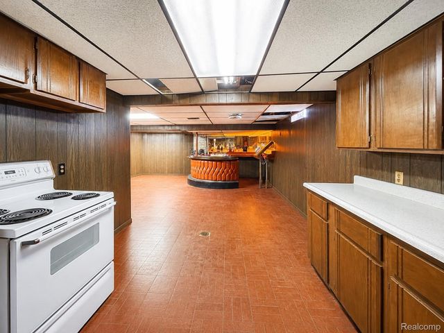 34398 Greentrees Road, Sterling Heights, MI 48312