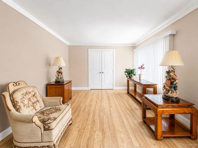 34398 Greentrees Road, Sterling Heights, MI 48312