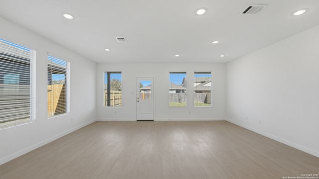 2657 Gallic Rooster, New Braunfels, TX 78130