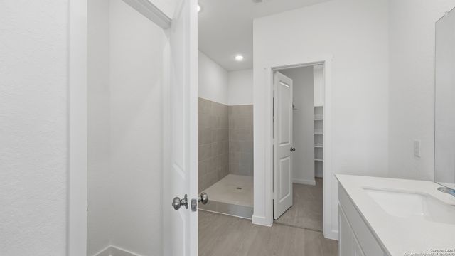 2657 Gallic Rooster, New Braunfels, TX 78130