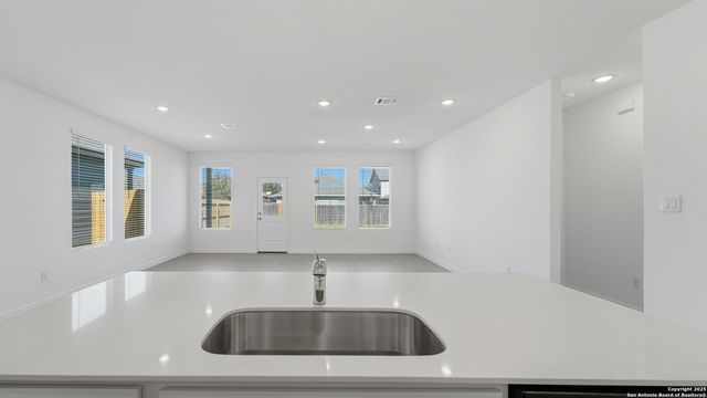 2657 Gallic Rooster, New Braunfels, TX 78130