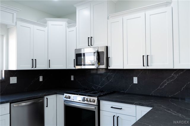 2111 Bermuda Drive, Bullhead City, AZ 86442