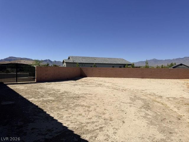 1721 Pinedale Street, Pahrump, NV 89060