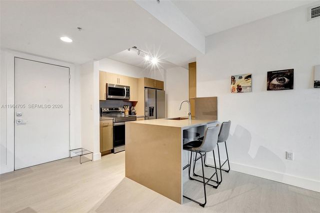 18800 NE 29th Ave 517, Aventura, FL 33180