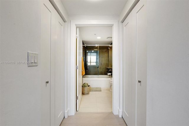 18800 NE 29th Ave 517, Aventura, FL 33180