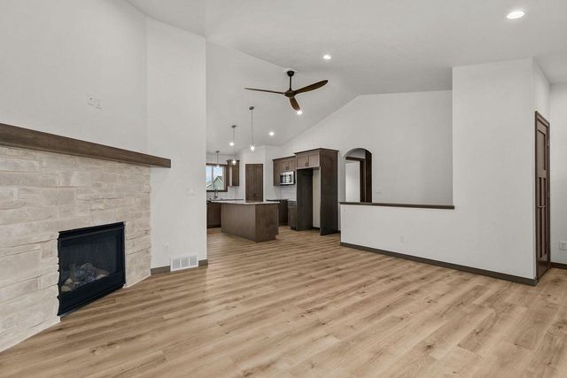 8308 MARLO AVENUE, Neenah, WI 54956