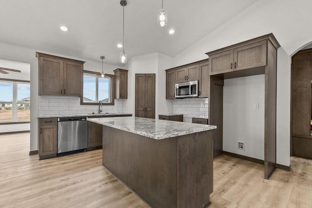 8308 MARLO AVENUE, Neenah, WI 54956
