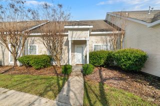 109 Hampton Pl, Hattiesburg, MS 39402