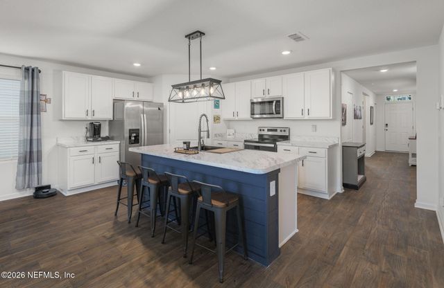 2766 OAK STREAM Drive, Green Cove Springs, FL 32043