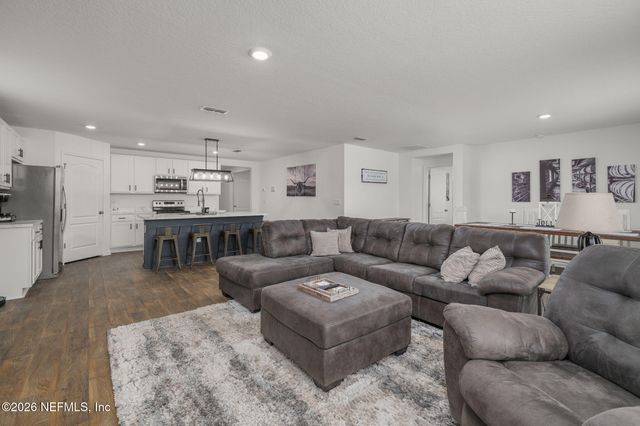 2766 OAK STREAM Drive, Green Cove Springs, FL 32043
