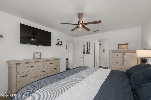 2766 OAK STREAM Drive, Green Cove Springs, FL 32043
