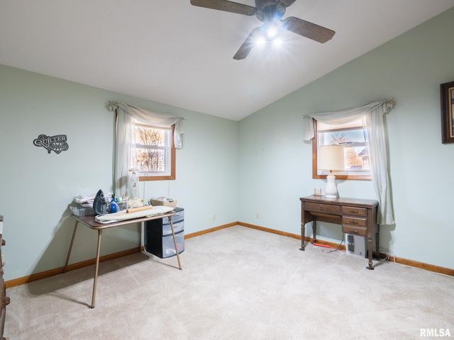 118 S PEKIN Lane, Hanna City, IL 61536