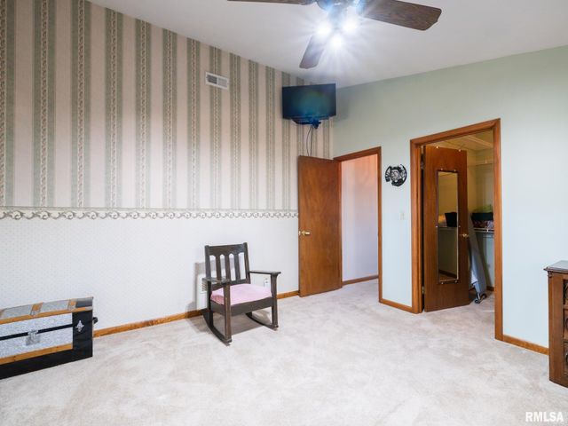 118 S PEKIN Lane, Hanna City, IL 61536