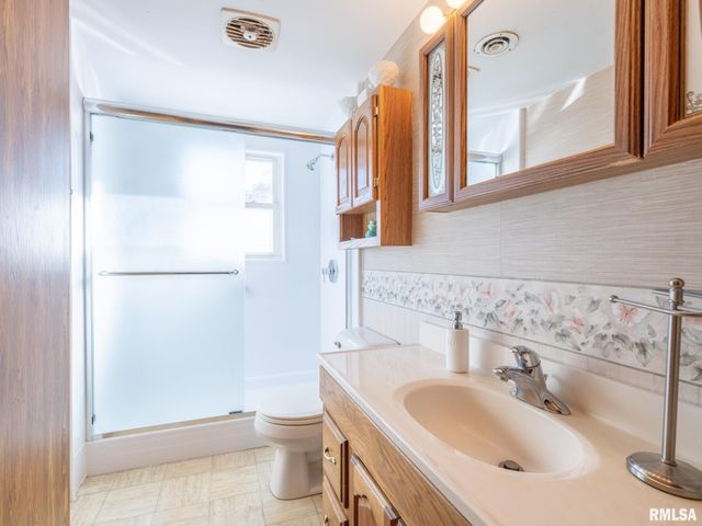 118 S PEKIN Lane, Hanna City, IL 61536