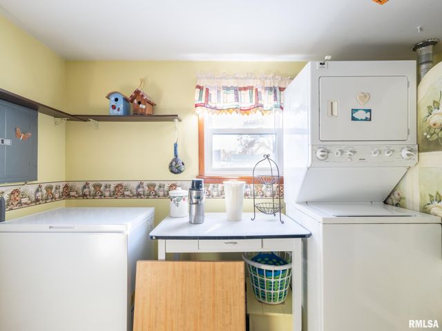 118 S PEKIN Lane, Hanna City, IL 61536