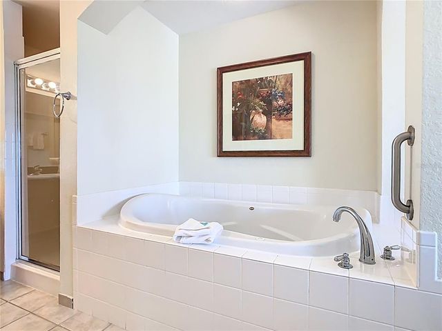 8101 RESORT VILLAGE DRIVE, Orlando, FL 32821