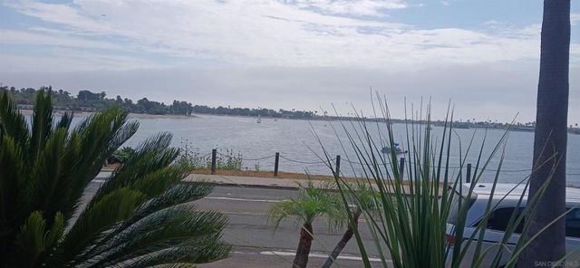 3403 Riviera, San Diego, CA 92109
