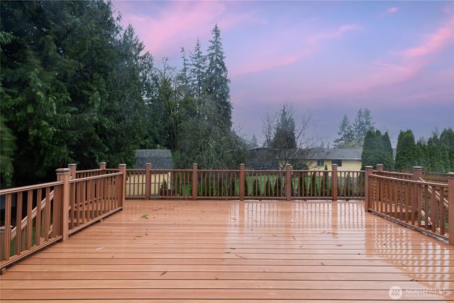 8253 NE 145th Street, Kirkland, WA 98034