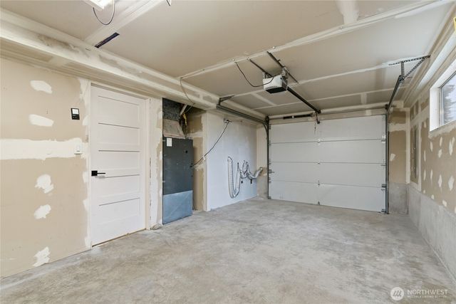 8253 NE 145th Street, Kirkland, WA 98034