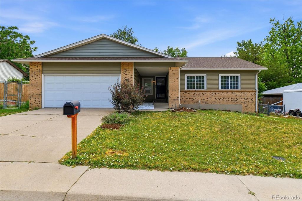6332 Depew Street, Arvada, CO 80003
