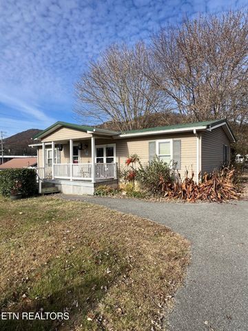 307 E Walden St, Lafollette, TN 37766