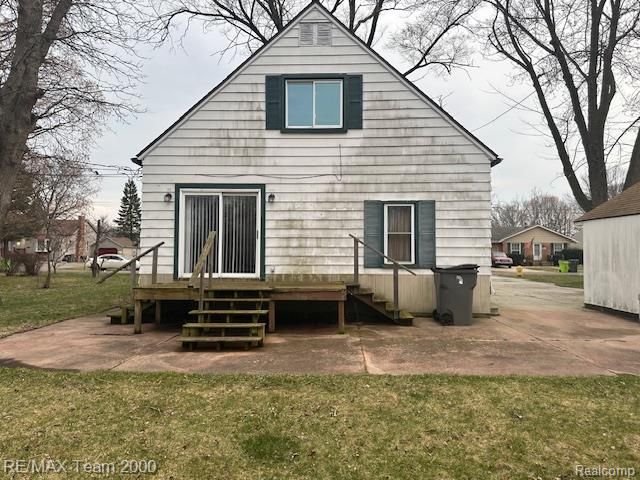 20175 Finley Street, Clinton Township, MI 48035