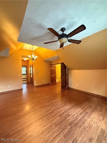 1533 N Pleasants Highway, St Marys, WV 26170