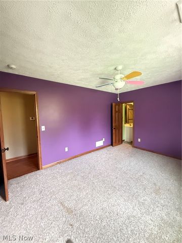 1533 N Pleasants Highway, St Marys, WV 26170