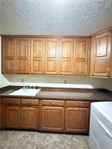 1533 N Pleasants Highway, St Marys, WV 26170