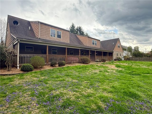 1533 N Pleasants Highway, St Marys, WV 26170