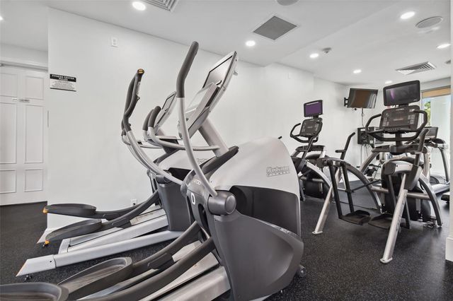 19547 MOSSY OAK COURT, Brooksville, FL 34601