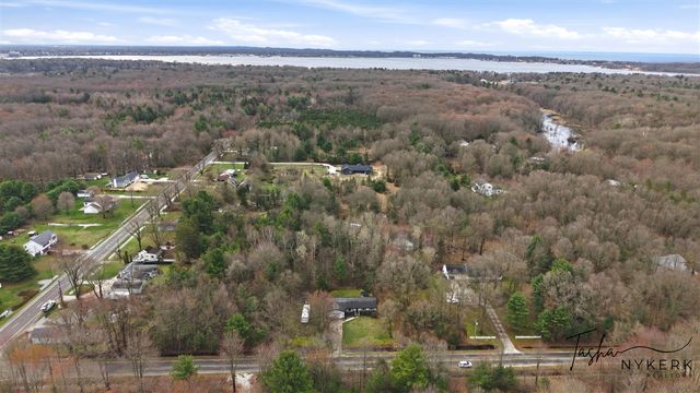 2467 Fenner Road, Muskegon, MI 49445
