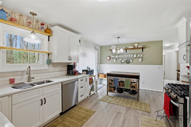 2467 Fenner Road, Muskegon, MI 49445