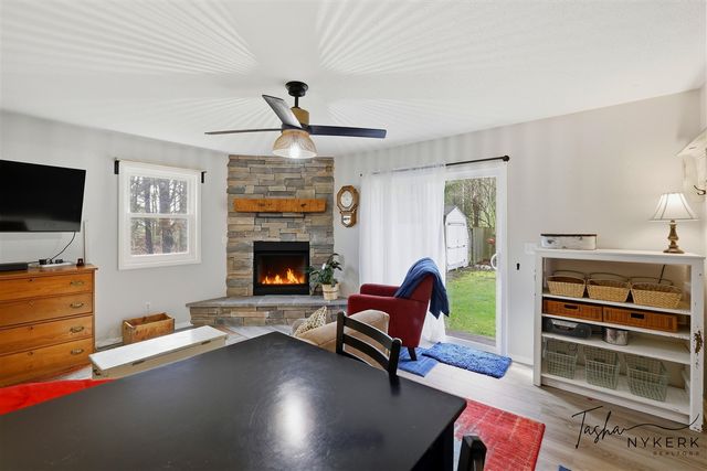 2467 Fenner Road, Muskegon, MI 49445